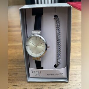 Time and Tru Women’s Silver Watch with Black Vegan Leather Strap and Bracelet